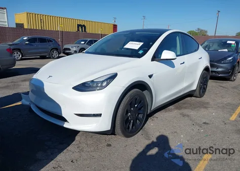 2023 Tesla Model Y Awd/Long Range Dual Motor All-Wheel Drive from USA, damaged, VIN 7SAYGDEE8PA145812